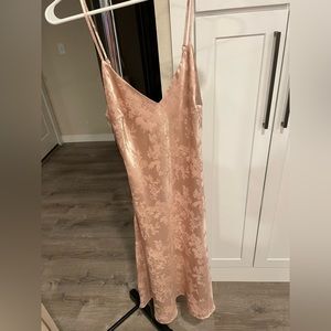 Lulu’s Floral Jacquard Satin Midi Dress XS